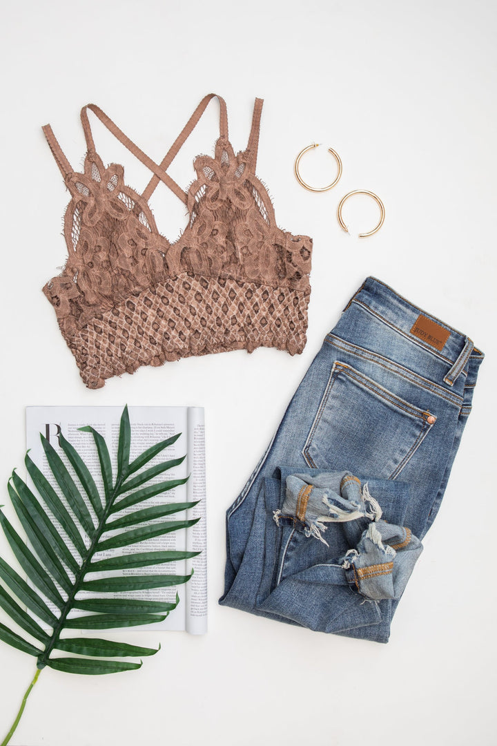 Live In Lace Bralette in Mauve